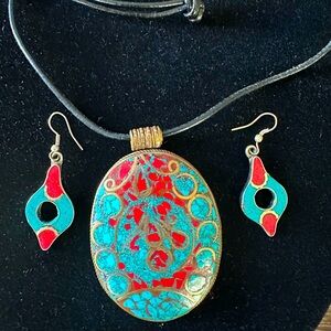 Tibetan Mosaic Coral Turquoise
Chip Pendant Brass & Earrings
